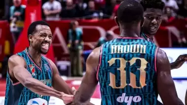 Pınar Karşıyaka, son periyotta yıkıldı!