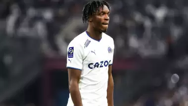 Fenerbahçe transfere hız verdi! Genç oyuncu için teklif yapıldı...