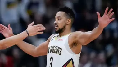 McCollum 40 sayı ile maça damga vurdu! 