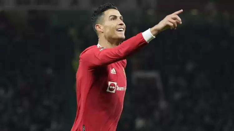 Al-Nassr'dan Cristiano Ronaldo Transferi Açıklaması Geldi! 