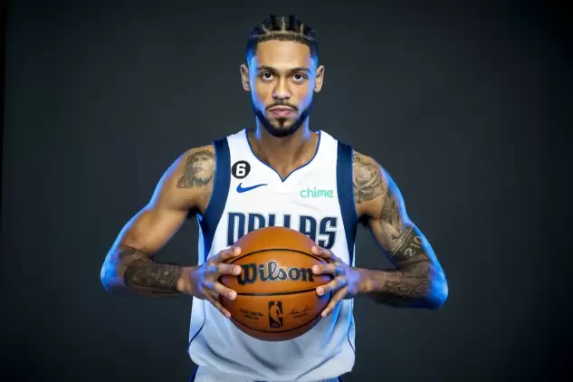 Fenerbahçe'nin ilgi gösterdiği Tyler Dorsey, NBA ekibi Dallas Mavericks tarafından serbest bırakıldı