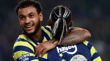 Joshua King: "Fenerbahçe'de oynadığım futboldan çok keyif alıyorum."