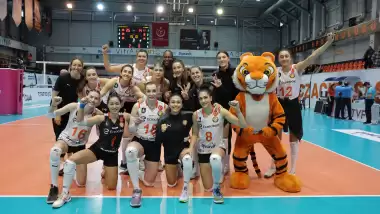 Eczacıbaşı Dynavit, 2022 yılını mutlu kapattı!