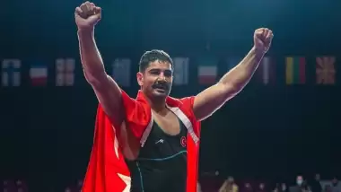 2022'de sırtı yere gelmedi, yılın güreşçisi seçildi!