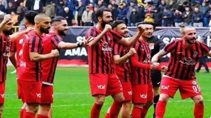 2. Lig ekibi transferde çıldırdı!