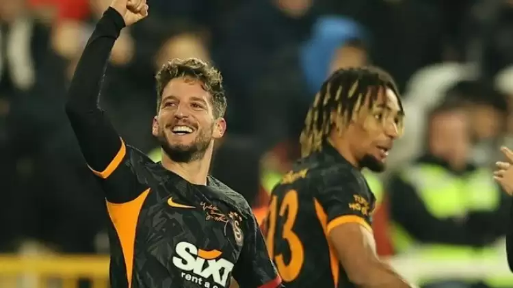 Dries Mertens'in Sözleşmesi 10 Maç Sonra Otomatik Uzayacak