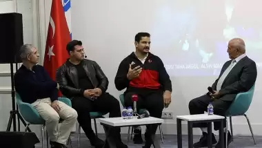 Rıza Kayaalp ve Taha Akgül öğrencilerle bir arada!