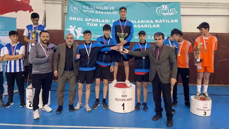 Liseli Gençler Masa Tenisi İl Birinciliği Sona Erdi! İşte Şampiyonlar