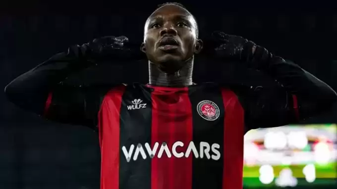 Gol sevinci başını yaktı! Sözleşmesi feshediliyor