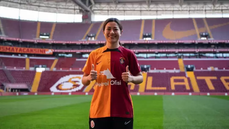 Galatasaray, Çinli Li Jiayue İle Sözleşme İmzaladı | Transfer Haberleri