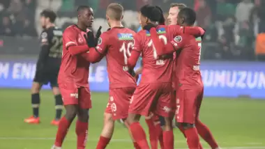 G.Saray'ın listesindeydi! Sivasspor da devreye girdi...