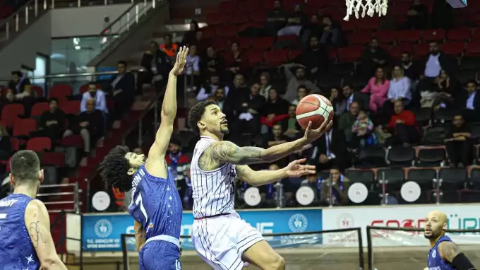 Gaziantep Basketbol, Alman ekibini devirdi