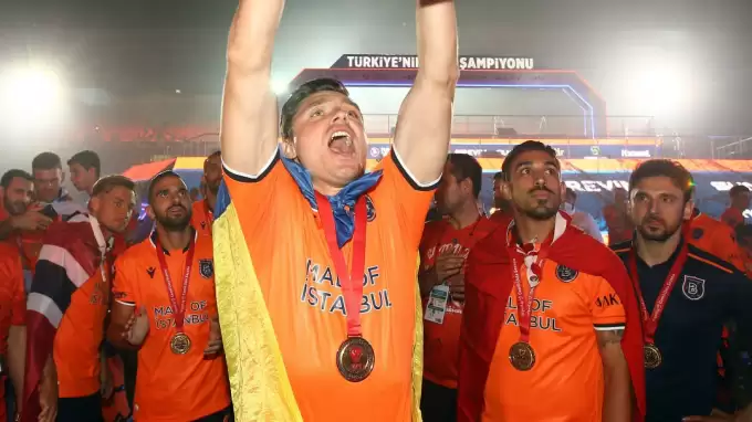 Başakşehir'in ilk yabancısı veda etti!