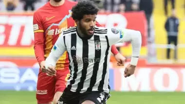 Rosier müstehcen hareketten atıldı