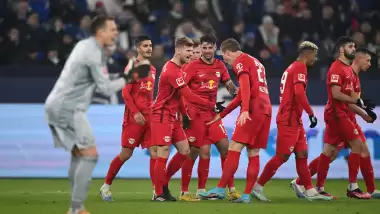 Leipzig, Schalke'yi dağıttı!