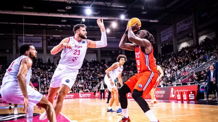 FIBA Basketbol Şampiyonlar Ligi'nde Darüşşafaka ve Bahçeşehir Koleji Son 16'ya kötü başladı