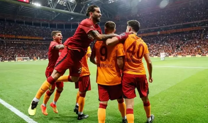 Galatasaray'dan Sonra Benfica'da Haris Seferoviç'i İstemedi