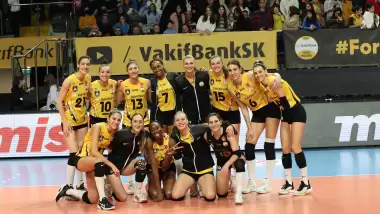 VakıfBank seriyi sürdürdü! Üst üste 11 maç...