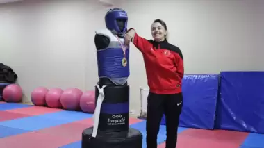 Gülsena Karakuyulu'dan 136. madalya