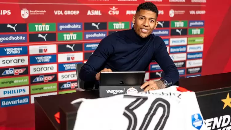 Galatasaray, Patrick van Aanholt'u PSV'ye Kiraladı | Transfer Haberleri