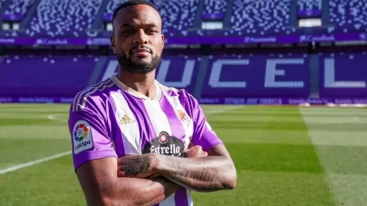 Cyle Larin: "Türkiye'de Oynadım, Baskı Yok"