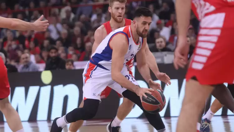 Olympiakos - Anadolu Efes: 76-70 (Maç Sonucu - Yazılı Özet)