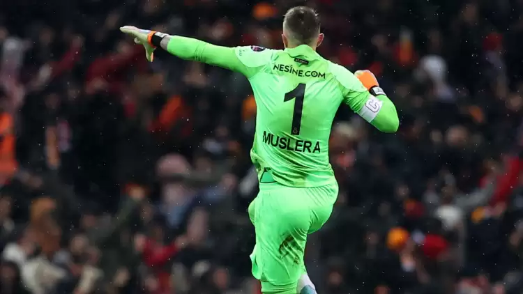 Muslera Galatasaray - Trabzonspor Maçında Sakatlanarak, Sedye İle Çıktı