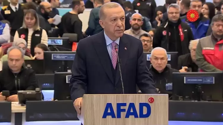 Cumhurbaşkanı Erdoğan ve AFAD Yetkililerinden Deprem Açıklaması