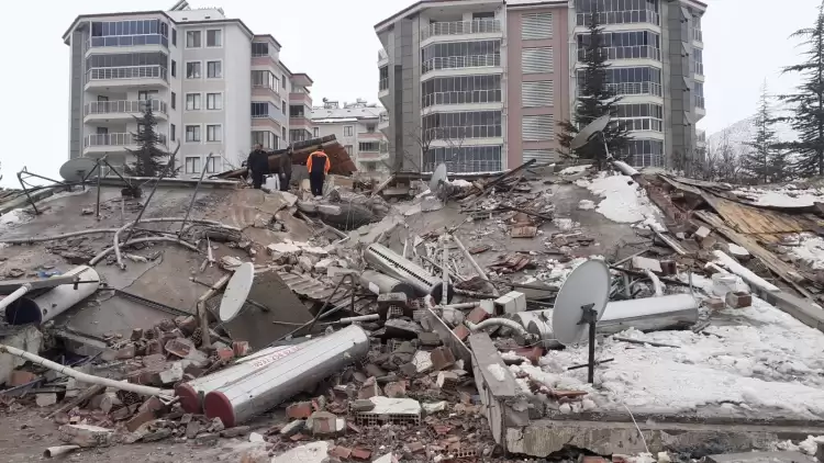 Depremde Hayatını Kaybeden Vatandaşlarımızın Sayısı Belli Oldu
