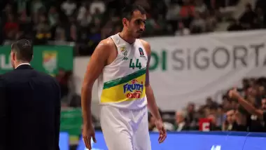 Ahmet Düverioğlu'nun anneannesi depremde hayatını kaybetti!