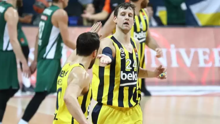 Melih Mahmutoğlu Açıkladı! Vesely'nin Forması Depremzedeler İçin Açık Artırmada