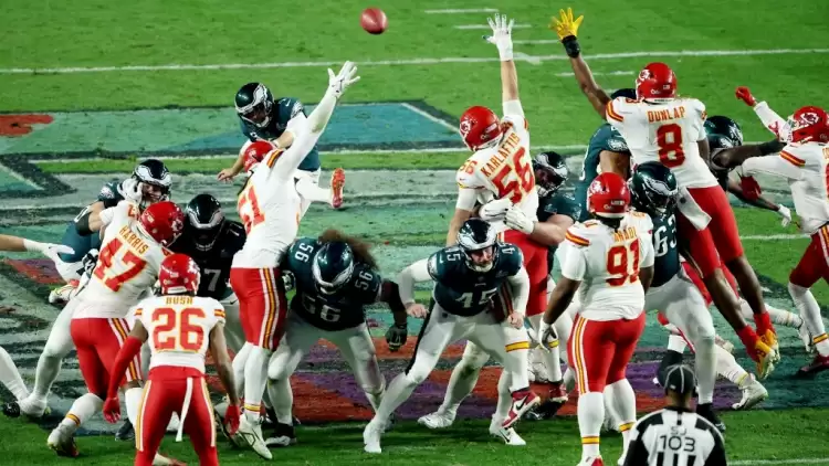 Amerikan Futbol Ligi Şampiyonluk Maçı Super Bowl'da Kahramanmaraş Depremleri Anonsu