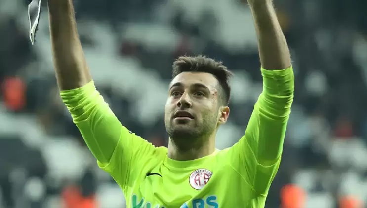 Antalyaspor Kalecisi Ataberk Dadakdeniz, Beşiktaş'a Geçit Vermedi! Müthiş Performans