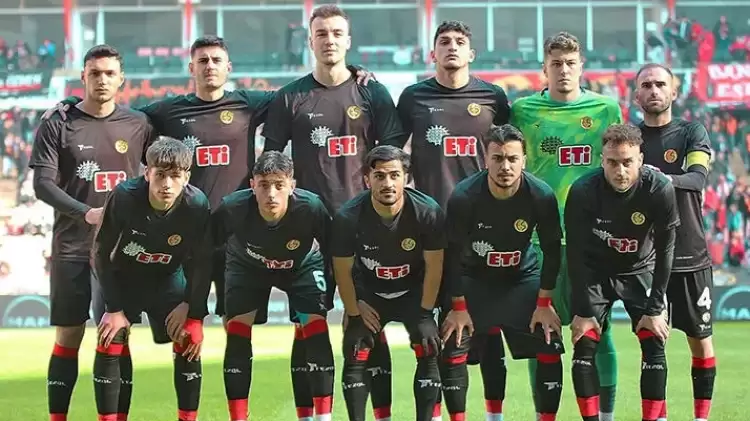 TFF 3. Lig Ekibi Eskişehirspor’un Yeni Antrenörü Ali Onur Cerrah Oldu
