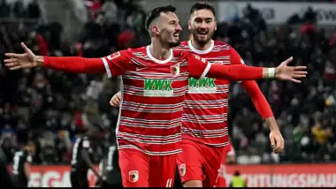 Augsburg Berisha'yı bırakmıyor