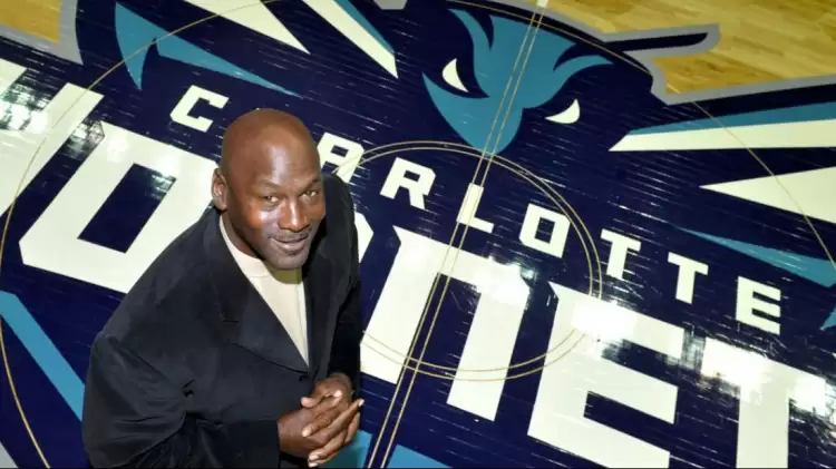 NBA'de Michael Jordan Sahibi Olduğu Charlotte Hornets'in Hisselerini Satma Kararı Aldı