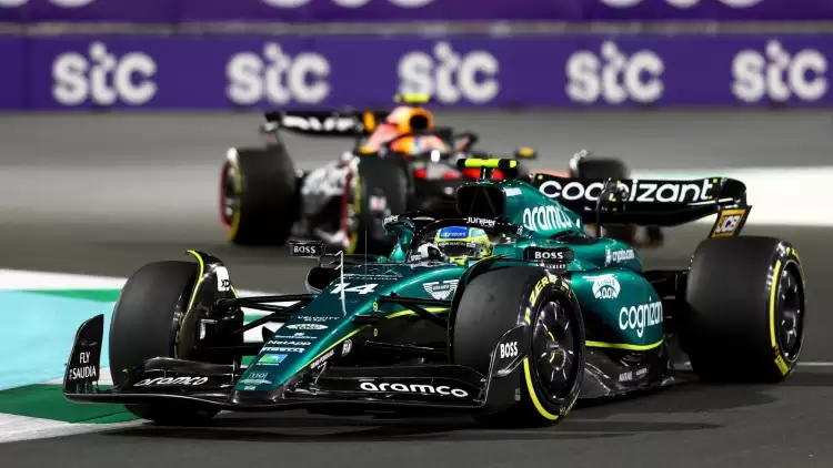 Fernando Alonso, Suudi Arabistan GP'de 100. kez Podyumda | Formula 1 Haberleri 