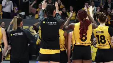 VakıfBank turu kaptı: Yarı Final...