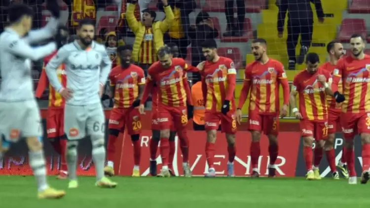 Kayserispor, Ethem Balcı ile Sözleşme Uzattı | Transfer Haberleri 