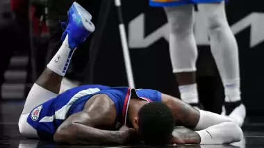 Paul George'tan Clippers'a kötü haber