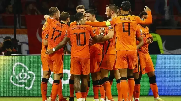 (YAZILI ÖZET) Hollanda- Cebelitarık Maç Sonucu: 3-0