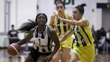 Play-Off derbisinde kazanan taraf Kanarya!