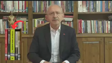 Atilla Türker, Kılıçdaroğlu'nun kitaplığında