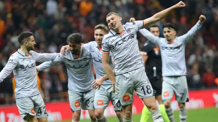 Galatasaray - Medipol Başakşehir: 2-3 (Maç Sonucu - Yazılı Özet)