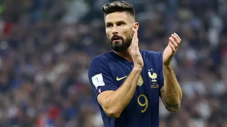 Milan, Olivier Giroud'nun Sözleşmesini Uzatmak İçin Anlaşma Sağladı