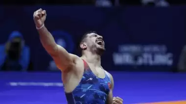 Taha Akgül 10. şampiyonluk peşinde