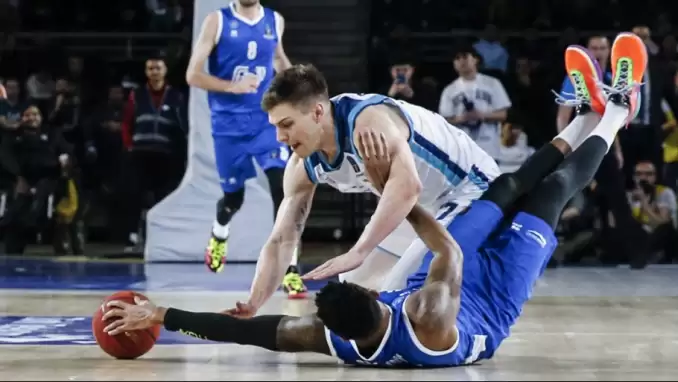 Türk Telekom son 8'de!