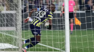 Tartışmalı karar Trio'da yorumlandı: "Hayali bir penaltı olmuş!"