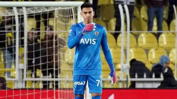 İrfan Can Eğribayat: "Uzun yıllar oynamaya geldim"