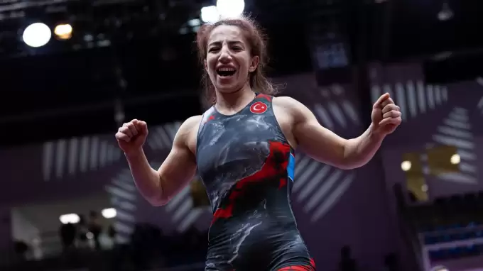 Evin Demirhan Yavuz’dan Bronz Madalya